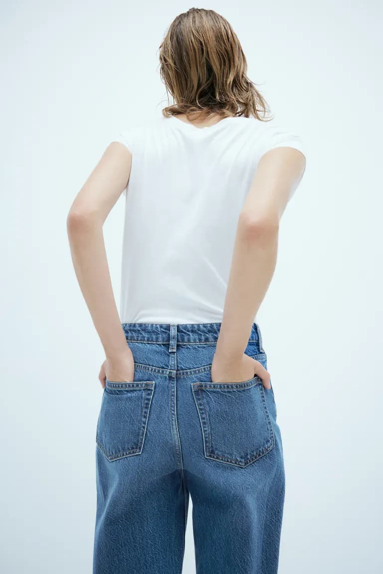 Straight Jeans - Thumbnail 4